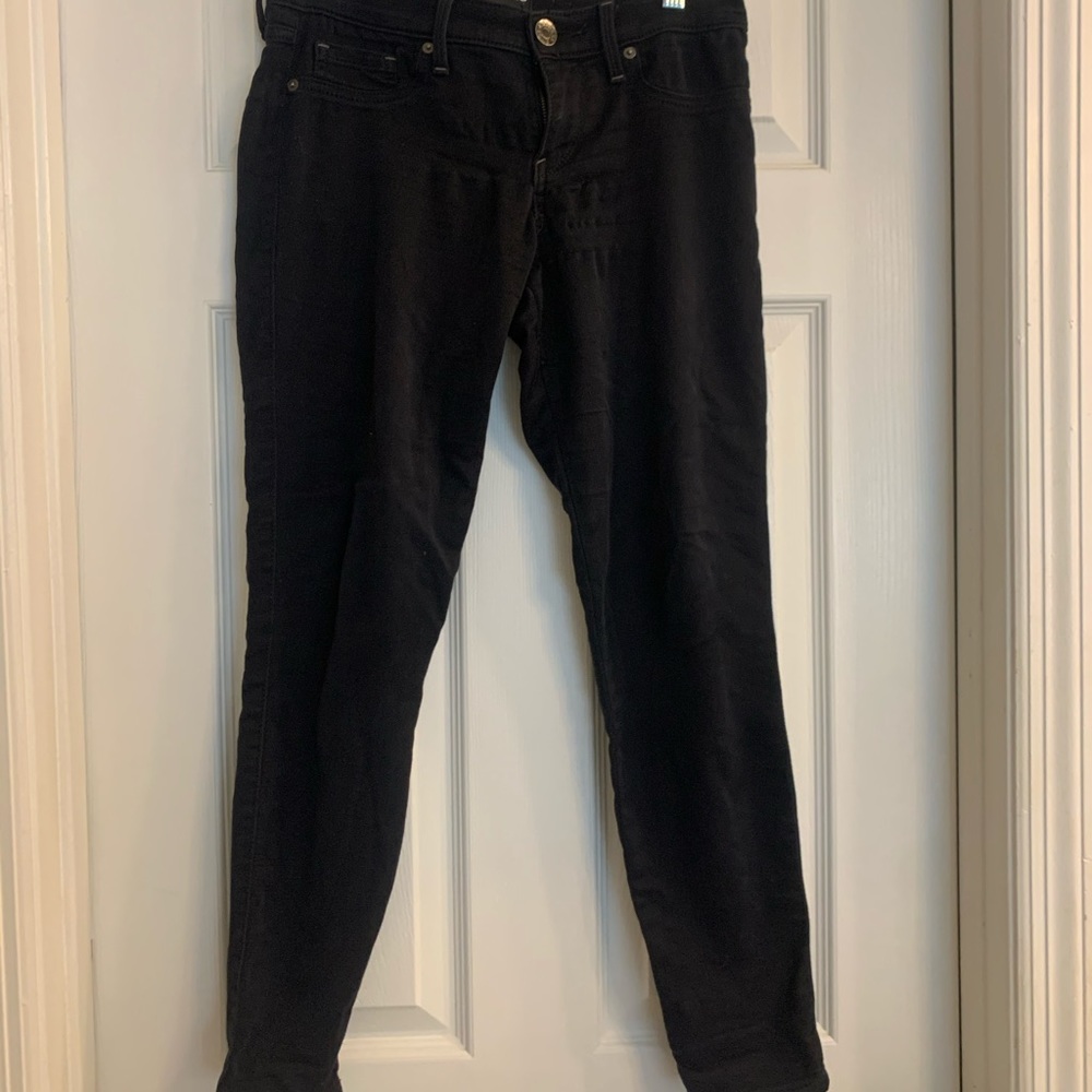Black skinny jeans